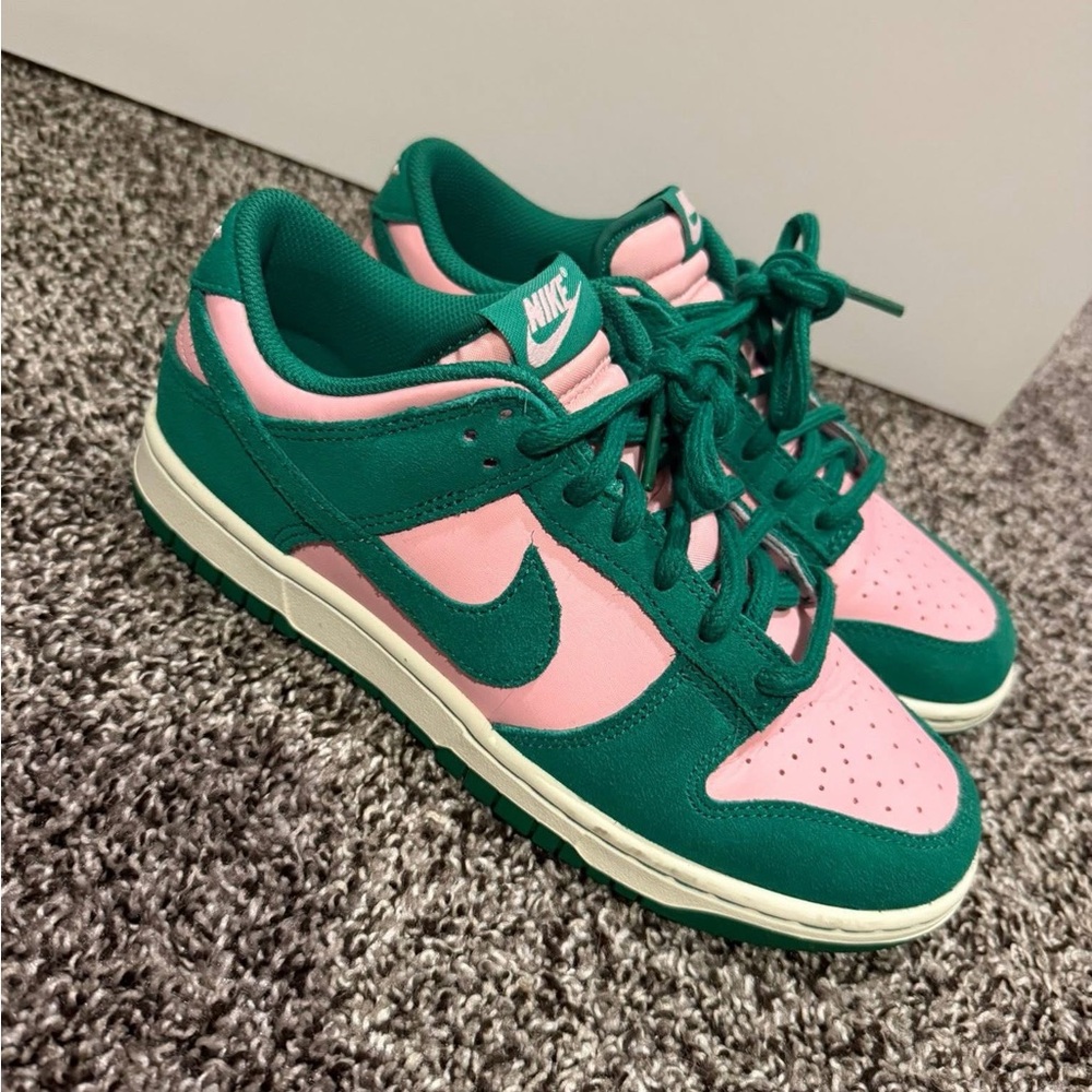 Nike Women's Pink and Green Sneakers